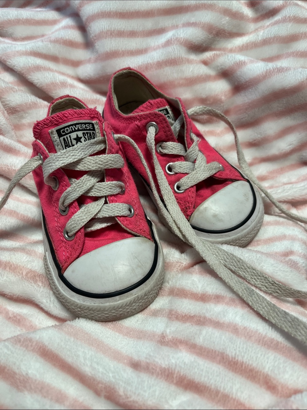 Converse Kids Pink Low Top Canvas Sneakers